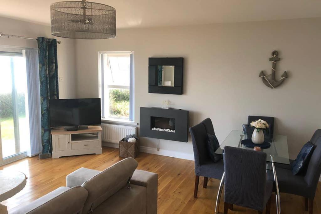 Oyster Bay Holiday Apartment Dundrum Extérieur photo