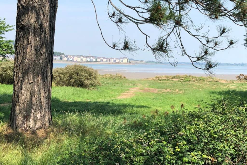 Oyster Bay Holiday Apartment Dundrum Extérieur photo